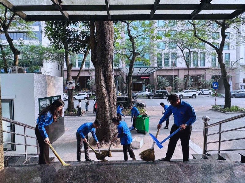 Đoàn viên, thanh niên Bộ Công Thương hướng ứng Cuộc thi ảnh “Công sở văn minh, xanh - sạch - đẹp”