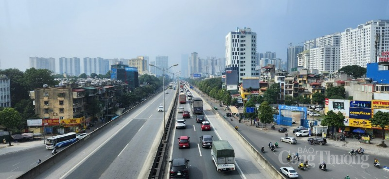 Hà Nội trời chuyển nắng từ ngày 16/4, chấm dứt mưa phùn, nồm ẩm