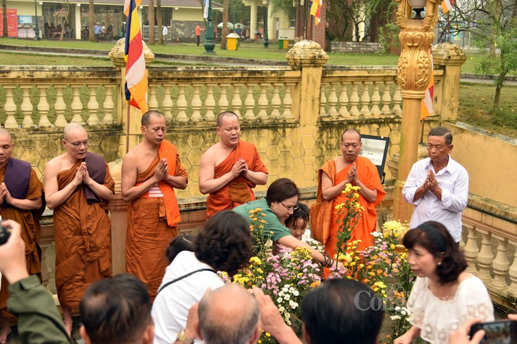 Khám phá Tết Chôl Chnăm Thmây của đồng bào Khmer tại Làng Văn hóa Khám phá Tết Chôl Chnăm Thmây của đồng bào Khmer tại Làng Văn hóa