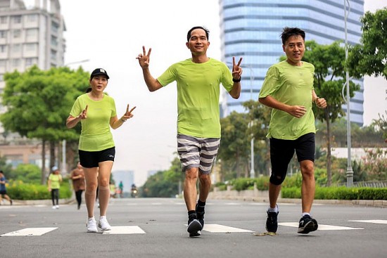 pv gas pmc run 50 runner cung huong ung giai chay xuan dau khi 2023