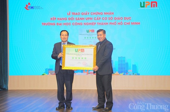 truo ng dai hoc cong nghiep tp ho chi minh dat chuan 5 sao theo xep hang dai hoc upm