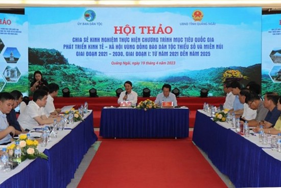 chia se kinh nghiem phat trien kinh te xa hoi vung dong bao dan toc thieu so va mien nui