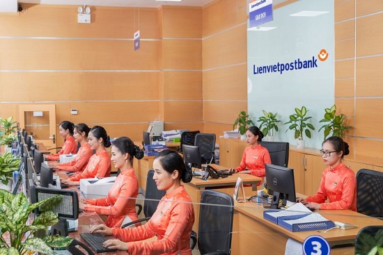 lienvietpostbank loi nhuan truoc thue quy 12023 dat 1566 ty dong tang truong huy dong von dat gan 9