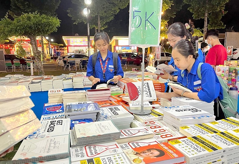 Bình Dương: Khuyến mãi “khủng” tại Ngày sách và Văn hoá đọc Việt Nam