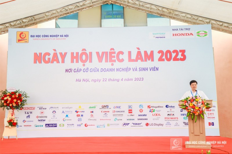 Ngày hội việc làm HaUI:  Gần 5000 cơ hội việc làm cho sinh viên