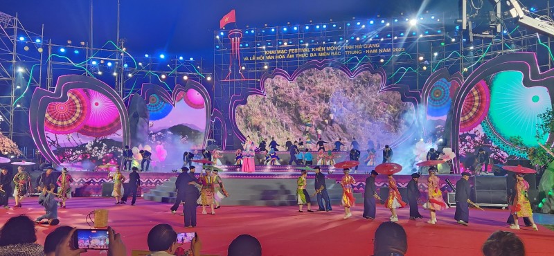 Hà Giang: Khai mạc Festival Khèn Mông và Lễ hội văn hóa ẩm thực ba miền