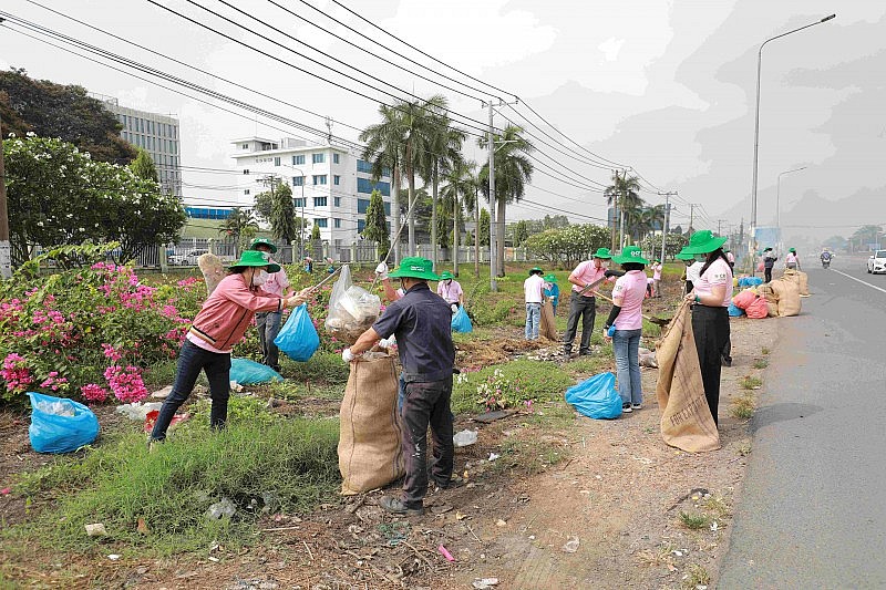 CPV hưởng ứng “Ngày Trái đất năm 2023” với thông điệp “Mỗi người đều có thể làm thế giới sạch hơn”