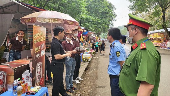 Ngăn chặn nạn “chặt chém” du khách, không để ùn tắc giao thông dịp giỗ Tổ Hùng Vương