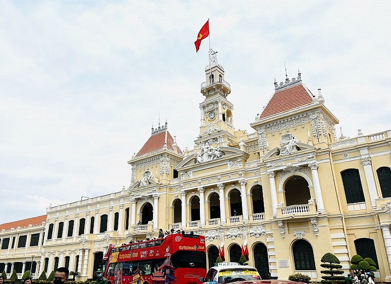 Công trình kiến trúc 114 năm tuổi tại TP. Hồ Chí Minh thu hút khách tham quan