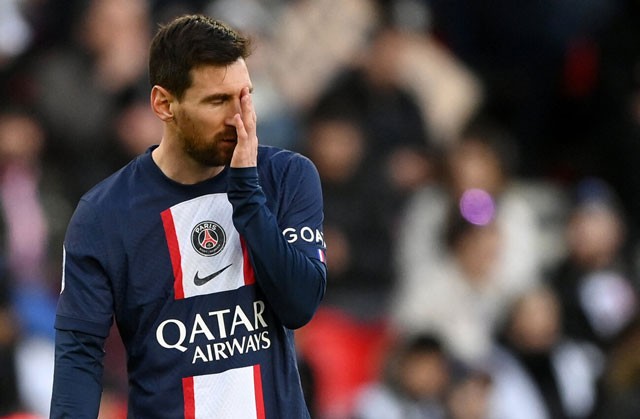 Lionel Messi & PSG: Khi Paris không còn cần “Thánh” và “Ngài” cũng vậy