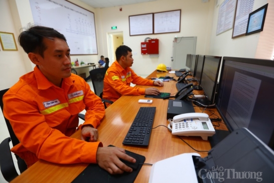 bo cong thuong ra quyet dinh quy dinh ve gia ban dien