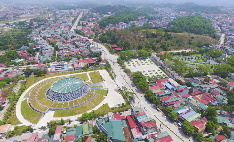 Tháng 5 lên cùng Điện Biên Phủ: Thời gian đi cùng khát vọng phát triển