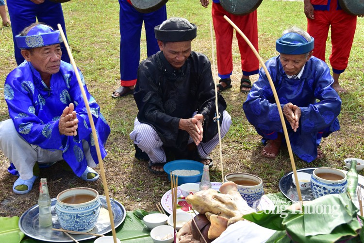 Ý nghĩ nhân văn trong lễ bỏ mả của người Raglai