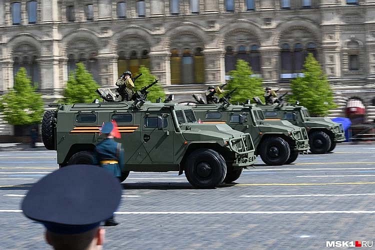 Cận cảnh dàn vũ khí “cực khủng” của Nga xuất hiện trong Lễ duyệt binh Ngày Chiến thắng