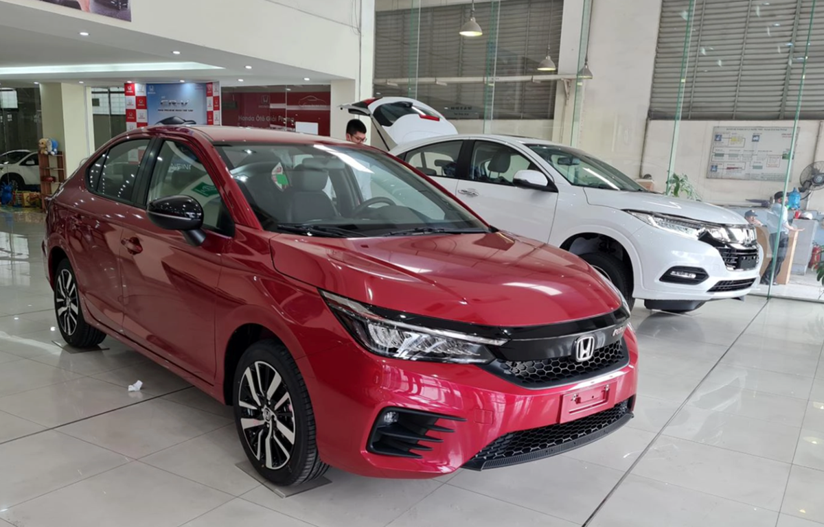 Đứt mạch tăng, sức mua thị trường ôtô Việt quay đầu giảm trong tháng 4