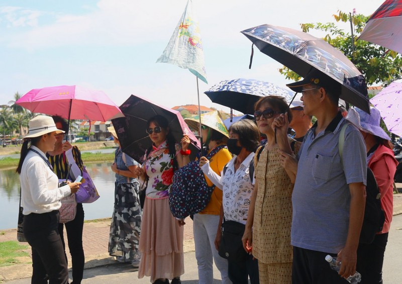 Ngày đầu Hội An quản lý vé tham quan theo phương án mới