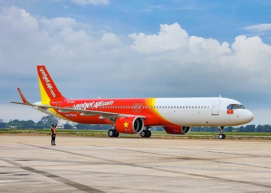 Vietjet thưởng nóng cho đội tuyển bóng đá nữ Việt Nam vô địch SEA Games