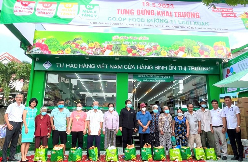 Hệ thống Co.op Food khai trương hai cửa hàng tại TP. Thủ Đức và tỉnh Phú Yên