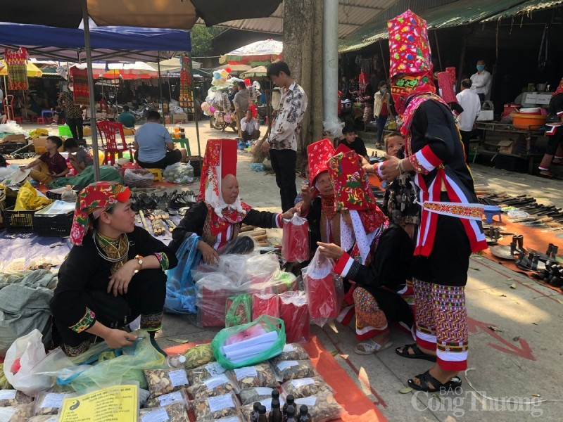 Quảng Ninh: Ngày hội Kiêng gió của đồng bào dân tộc Dao Thanh Phán có gì độc đáo?