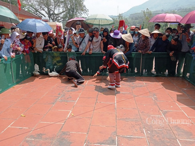 Quảng Ninh: Ngày hội Kiêng gió của đồng bào dân tộc Dao Thanh Phán có gì độc đáo?