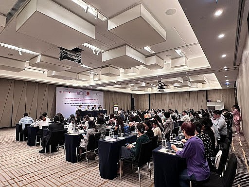 Hội nghị đối thoại giấy phép lao động và kiến nghị sửa đổi Nghị định 15