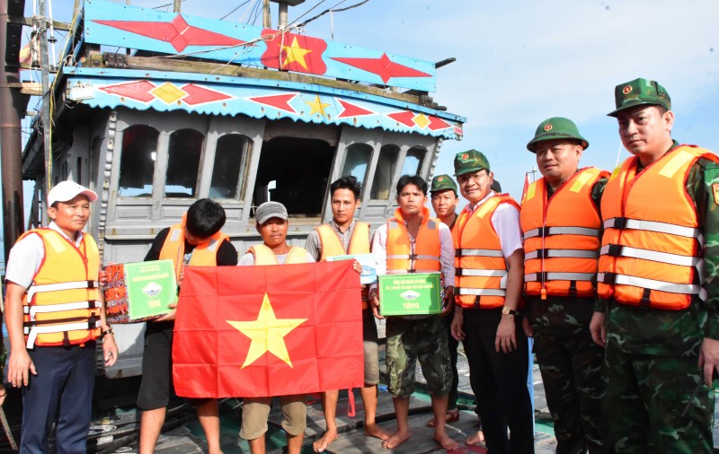 Thừa Thiên Huế: Đoàn liên ngành tuần tra trên biển chống khai thác IUU