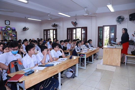 tp hai phong yeu cau khong to chuc day hoc he duoi moi hinh thuc