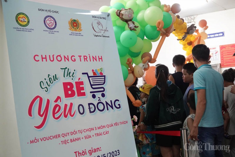 Tết Thiếu nhi sớm cho các em nhỏ tại bệnh viện Phụ sản Nhi Đà Nẵng