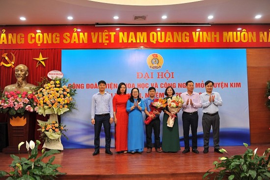 Công đoàn Viện Khoa học và Công nghệ Mỏ - Luyện kim: Gắn nghiên cứu khoa học với công tác chuyên môn