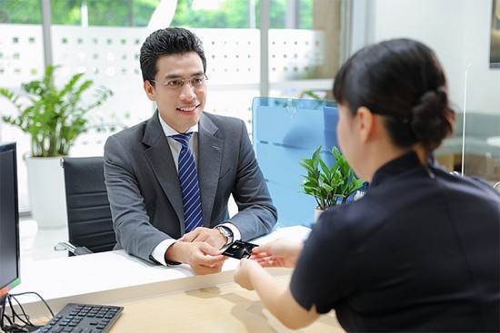 ngan hang shinhan ra mat the tin dung doanh nghiep mastercard hang world