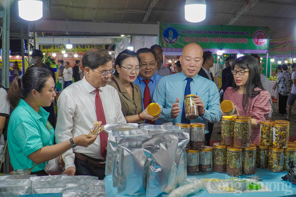 Hơn 380 gian hàng giới thiệu sản phẩm tại Hội chợ Thương mại – Du lịch quốc tế Nha Trang 2023