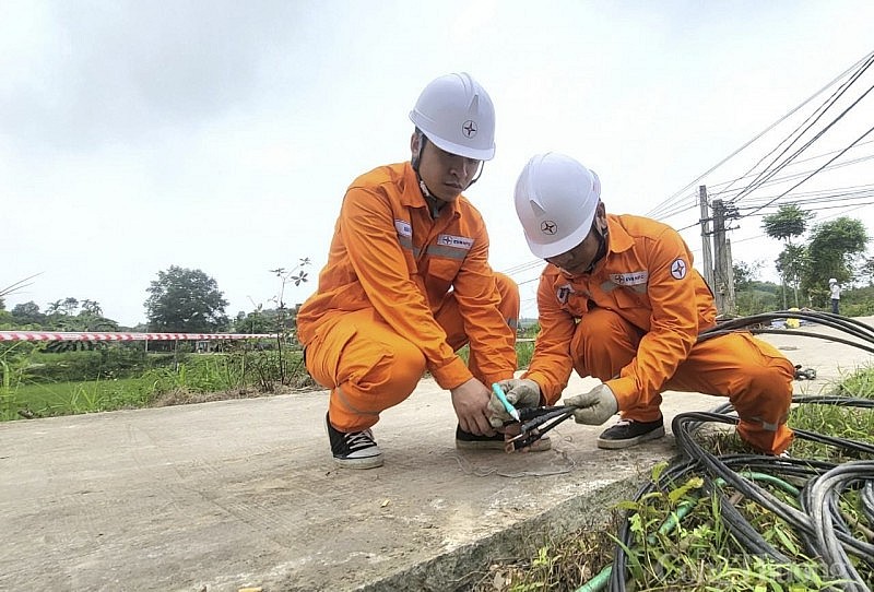 Nghệ An: Tiêu thụ điện liên tiếp 'vỡ kỷ lục' vì quá nóng