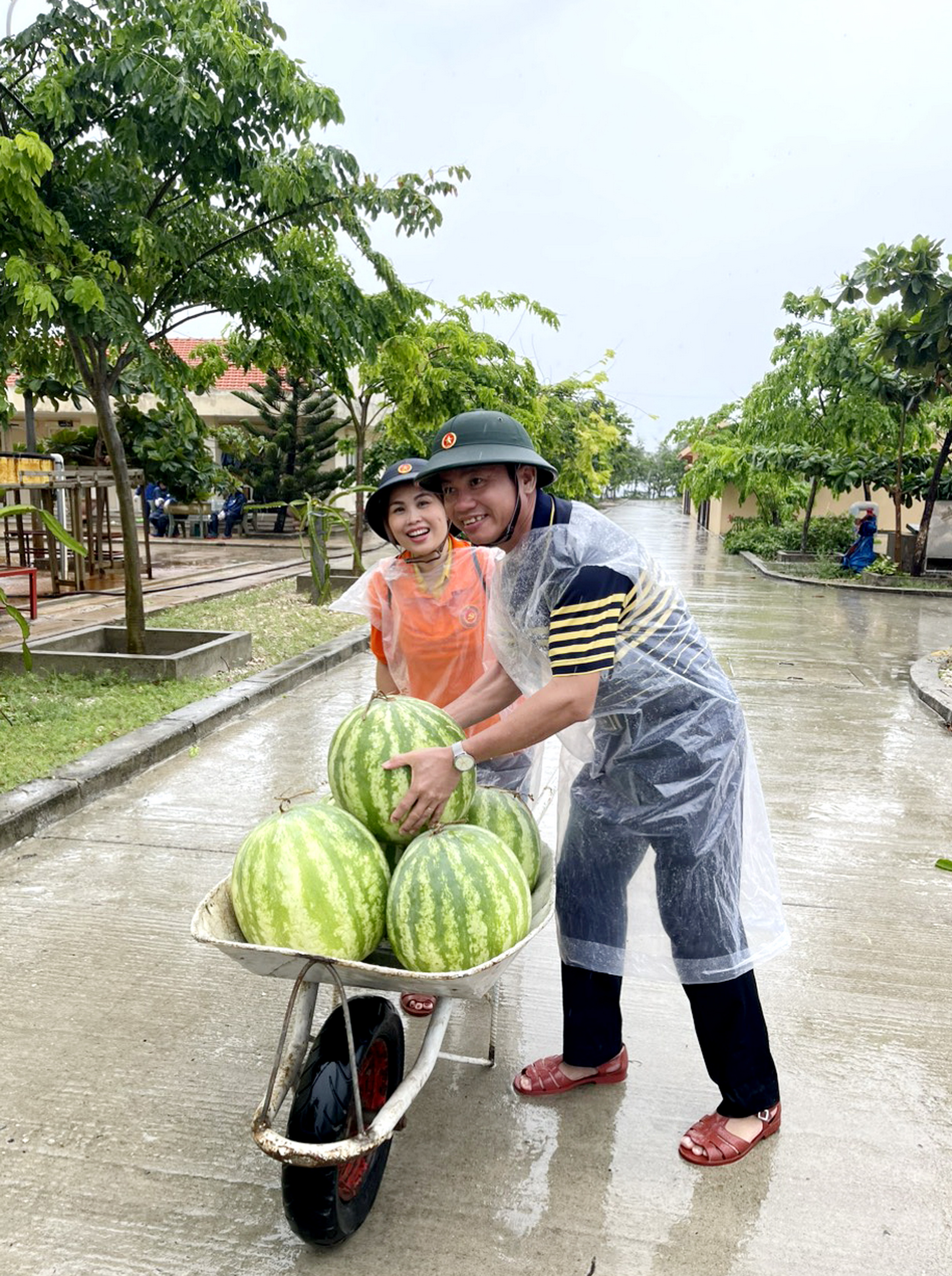 Tổng công ty Khí Việt Nam tham gia chuyến đi thăm quân dân quần đảo Trường Sa và nhà giàn DK1