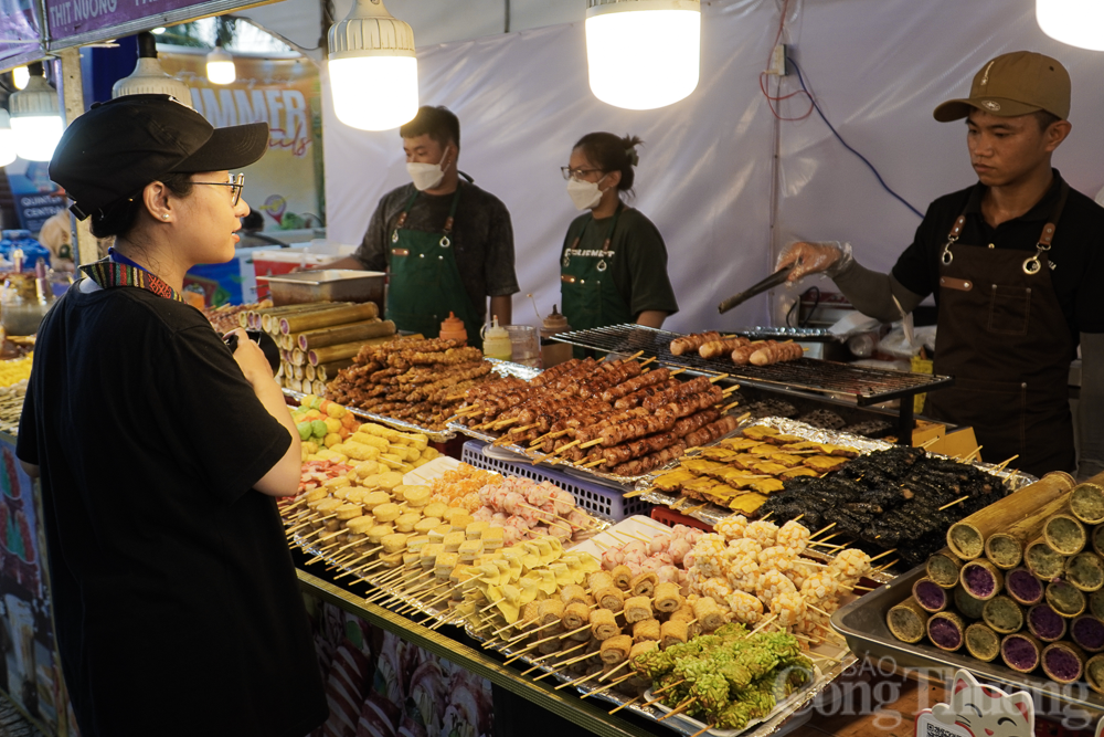 Hào hứng khám phá món ăn tại Lễ hội ẩm thực Festival Biển Nha Trang 2023