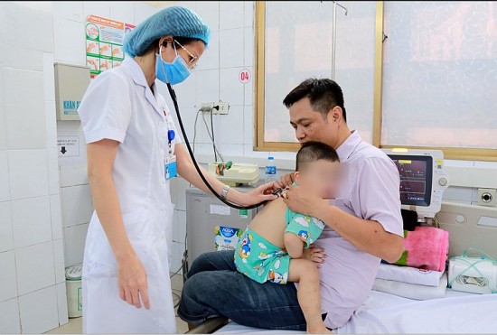 quang ninh so tre nhap vien do viem phoi tang cao