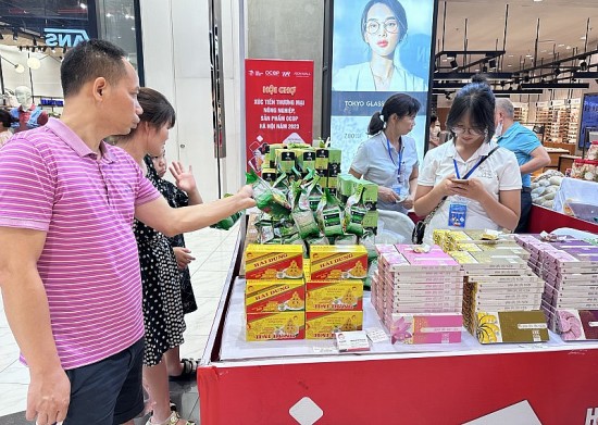 khai mac hoi cho xuc tien thuong mai nong nghiep san pham ocop ha noi 2023