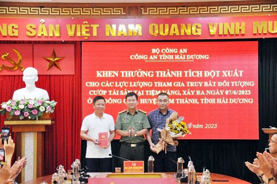 Bộ Công an gửi thư khen Công an Hải Dương phá nhanh vụ án cướp tiệm vàng