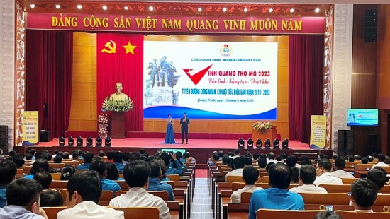 Công đoàn TKV: Tuyên dương 300 công nhân, cán bộ tiêu biểu