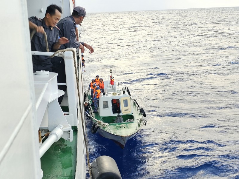 Tháng 6 ở Trường Sa Tháng 6 ở Trường Sa