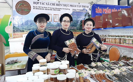 phien cho nong san dac san vung mien dua nong san mien nui ve thu do