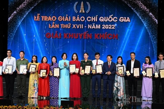 Danh sách các tác phẩm xuất sắc đoạt Giải Báo chí Quốc gia lần thứ XVII - năm 2022