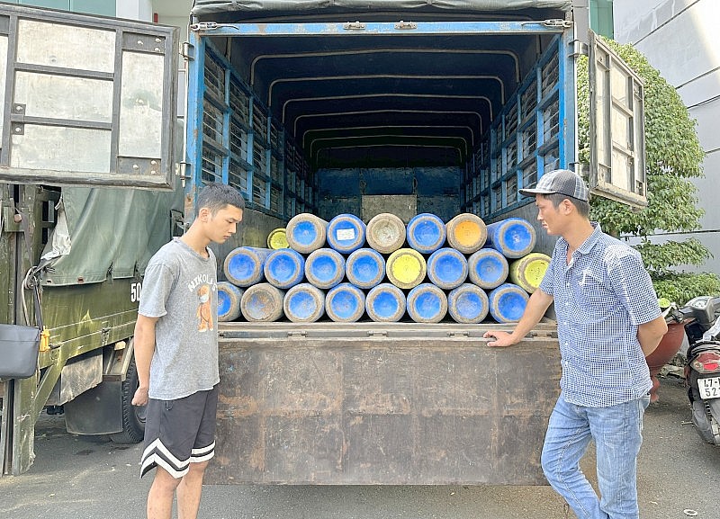 Công an TP. Hồ Chí Minh - Bình Dương: Ngăn chẵn, triệt phá đường dây cung cấp hàng chục tấn khí cười