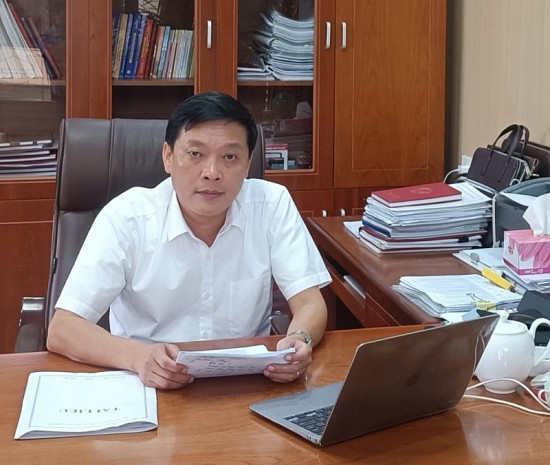 phan dau moi nguo i dan la mot huong dan vienmot dai su du lich tai phong nha ke bang