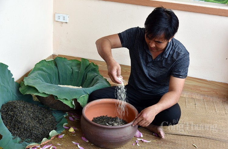 Người “nâng tầm” cho trà sen bay cao, vươn xa