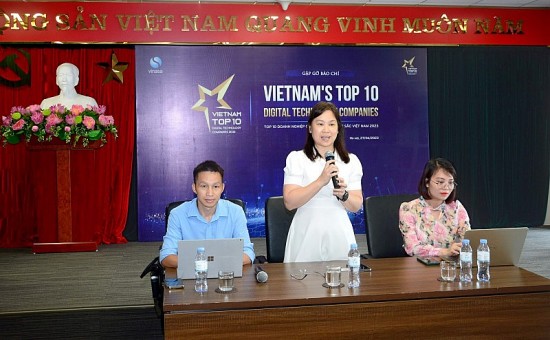 se vinh danh top 10 doanh nghiep cong nghe so xuat sac viet nam 2023