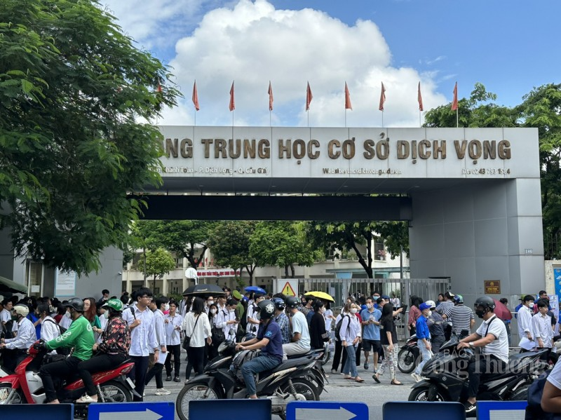 Tác phẩm “Vợ nhặt” vào đề thi môn Ngữ văn kỳ thi tốt nghiệp THPT năm 2023: Nhiều thí sinh bất ngờ Tác phẩm “Vợ nhặt” vào đề thi môn Ngữ văn kỳ thi tốt nghiệp THPT năm 2023: Nhiều thí sinh bất ngờ