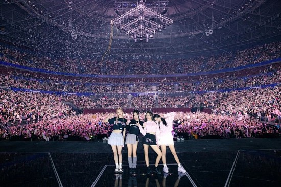 ve xem blackpink tai viet nam doi gia 34 lan ban to chuc concert canh bao lua dao