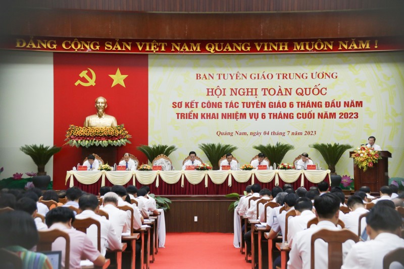 Trưởng Ban Tuyên giáo Trung ương: Kiên quyết ngăn chặn, đẩy lùi, xử lý nghiêm cán bộ, đảng viên suy thoái