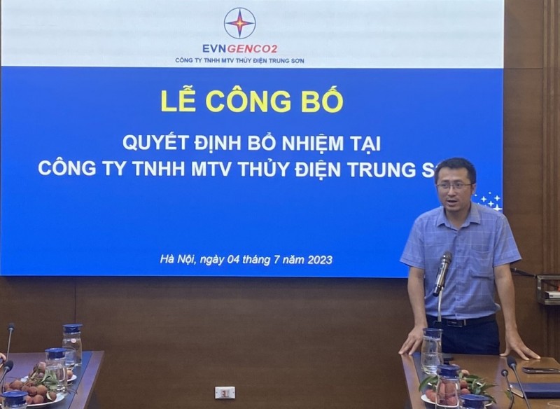 Ông Nguyễn Trường Chinh – Trưởng phòng Hành chính – Lao động phát biểu       nhận nhiệm vụ