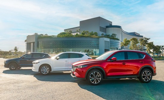 Xe New Mazda CX-5 ra mắt khách hàng Việt, giá rẻ nhất 749 triệu đồng